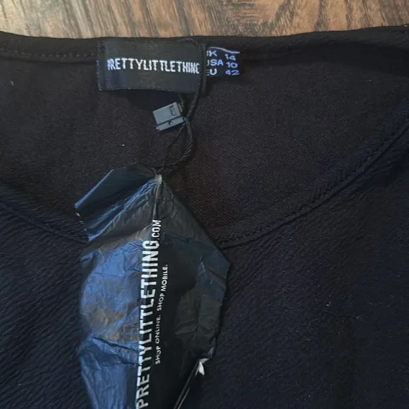 Pretty little thing dress - Picture 3 of 7